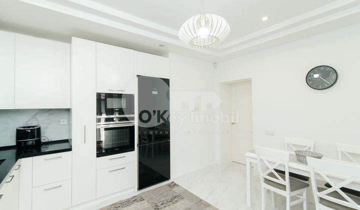 Дом, Буюканы, СУЧЕВИЦА