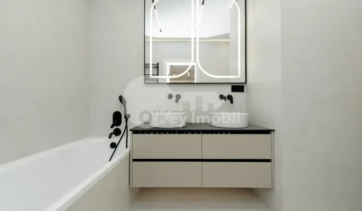 Apartament, Buiucani, VASILE LUPU