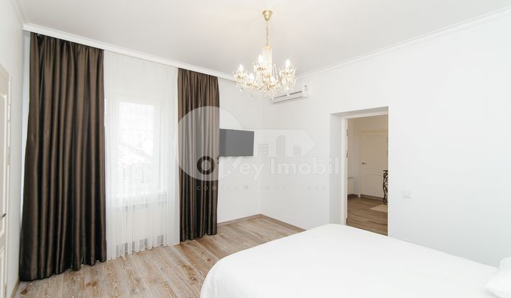 Дом, Буюканы, СУЧЕВИЦА