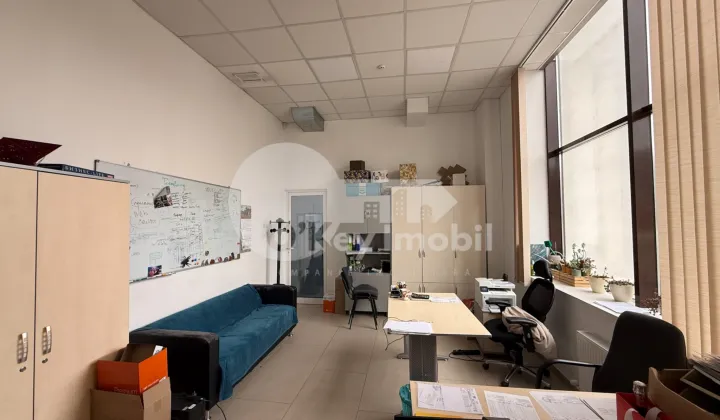 Spațiu comercial, Botanica, DECEBAL