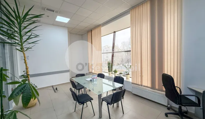 Spațiu comercial, Botanica, DECEBAL