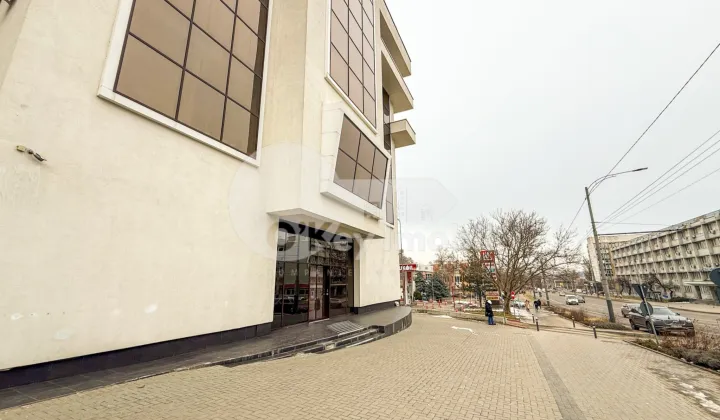 Spațiu comercial, Botanica, DECEBAL