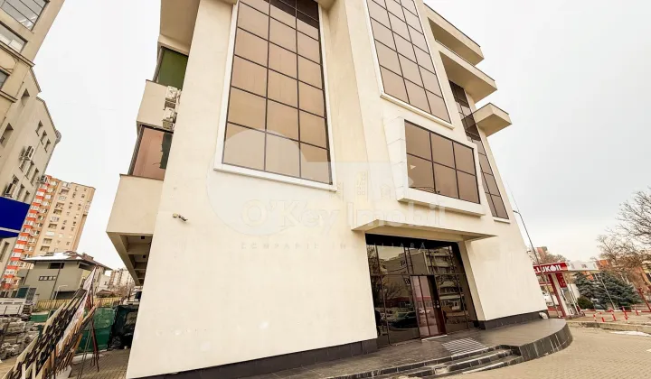 Spațiu comercial, Botanica, DECEBAL