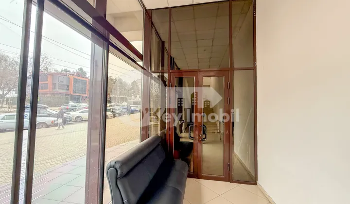 Spațiu comercial, Botanica, DECEBAL