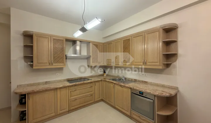 Apartament, Centru, 31 AUGUST