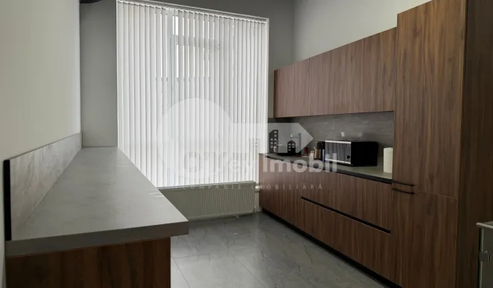 Комм. помещение, Центр, ВАЛЯ ТРАНДАФИРИЛОР