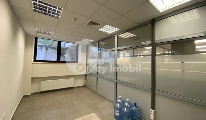 Oficiu, Centru,  ALEXANDR PUȘKIN