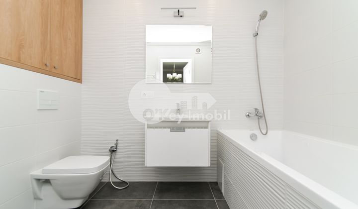 Apartament, Centru, MELESTIU