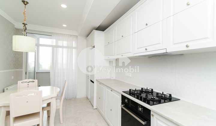 Apartament, Centru, MELESTIU