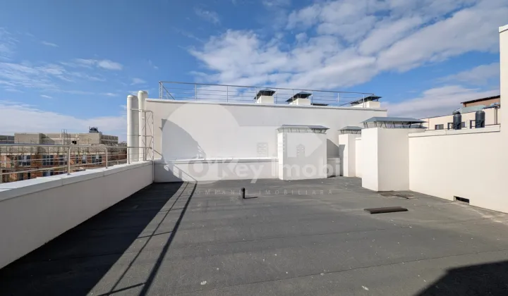 Penthouse, Durlești, CARTUȘA