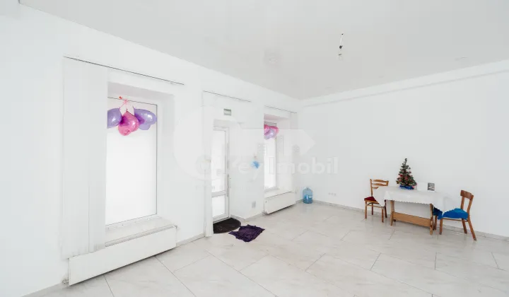 Spațiu comercial, Centru, COLUMNA