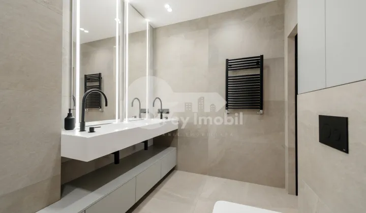 Apartament, Centru, MELESTIU