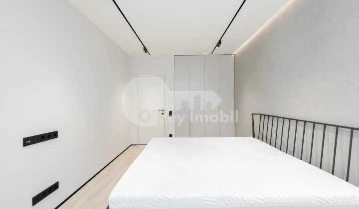 Apartament, Centru, MELESTIU