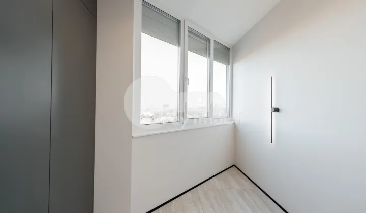 Apartament, Centru, MELESTIU