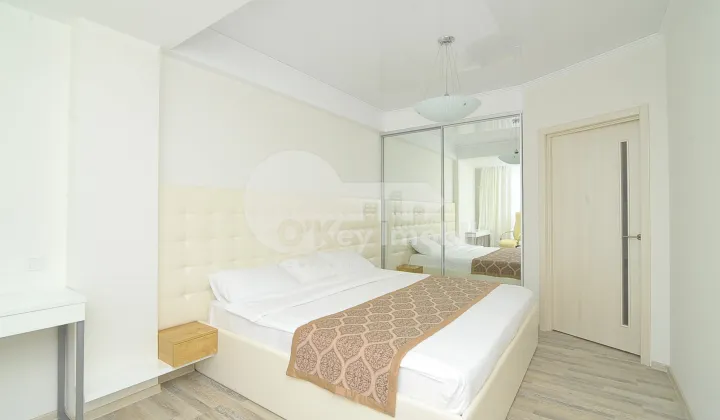 Apartament, Centru, MELESTIU