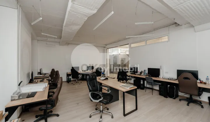 Oficiu, Botanica, CUZA VODĂ