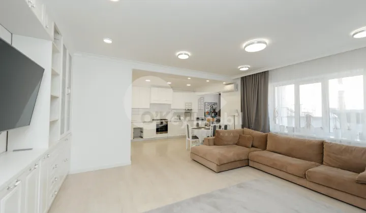 Casă, Centru, ANTON CRIHAN