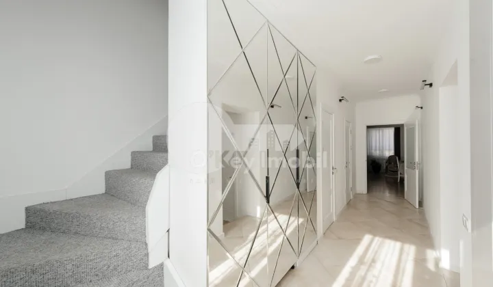 Casă, Centru, ANTON CRIHAN