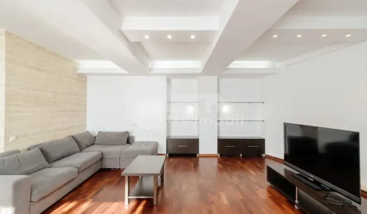 Apartament, Centru, SFATUL ȚĂRII