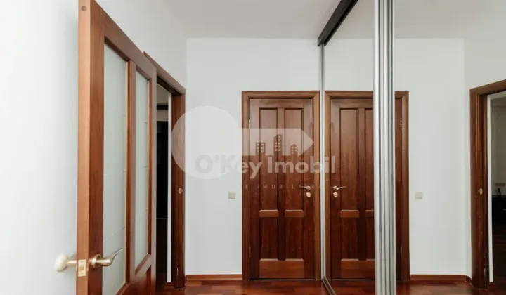 Apartament, Centru, SFATUL ȚĂRII