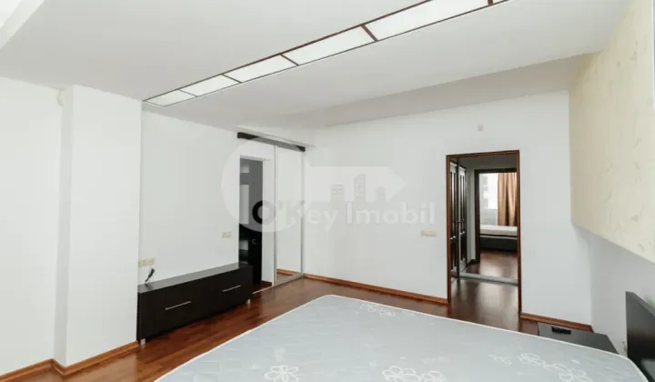 Apartament, Centru, SFATUL ȚĂRII