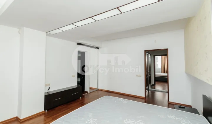 Apartament, Centru, SFATUL ȚĂRII