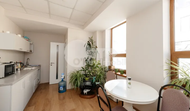 Oficiu, Centru, ȘTEFAN CEL MARE