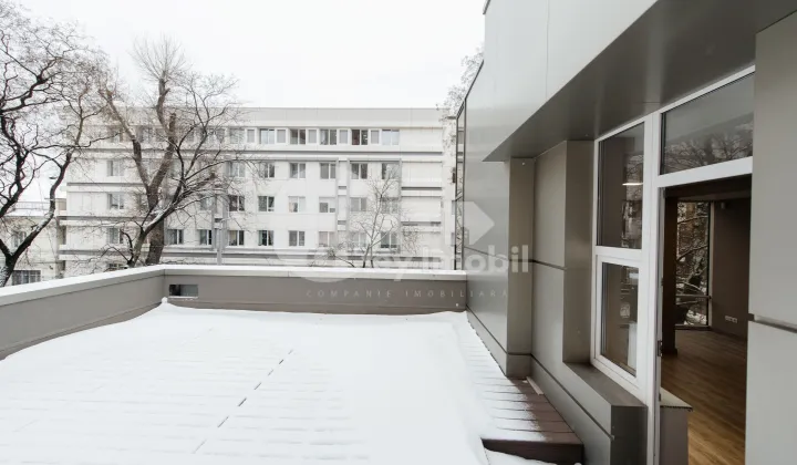 Oficiu, Centru, ALEXANDR PUȘKIN