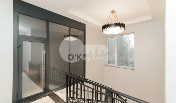 Oficiu, Centru, PETRU MOVILĂ