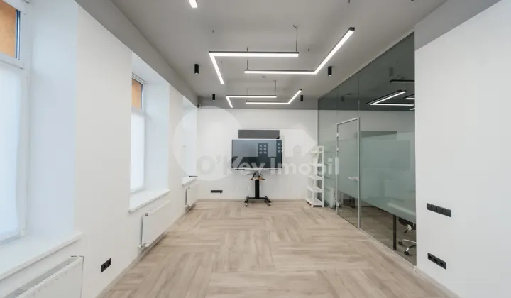 Spațiu comercial, Centru, MITROPOLIT DOSOFTEI