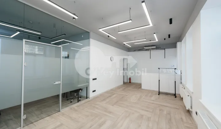 Spațiu comercial, Centru, MITROPOLIT DOSOFTEI