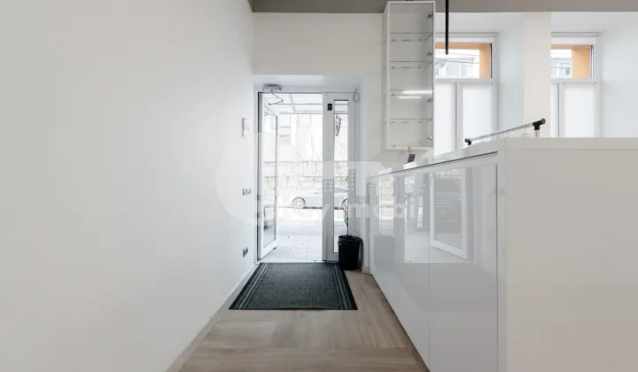 Spațiu comercial, Centru, MITROPOLIT DOSOFTEI