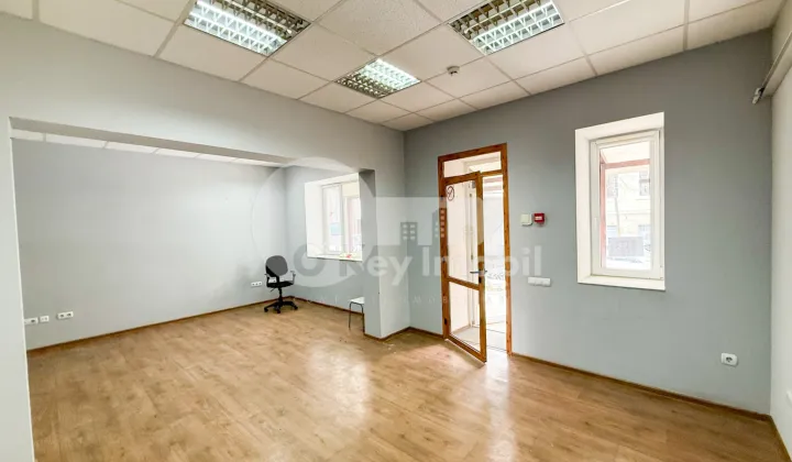 Oficiu, Centru, ALEXEI ȘCIUSEV