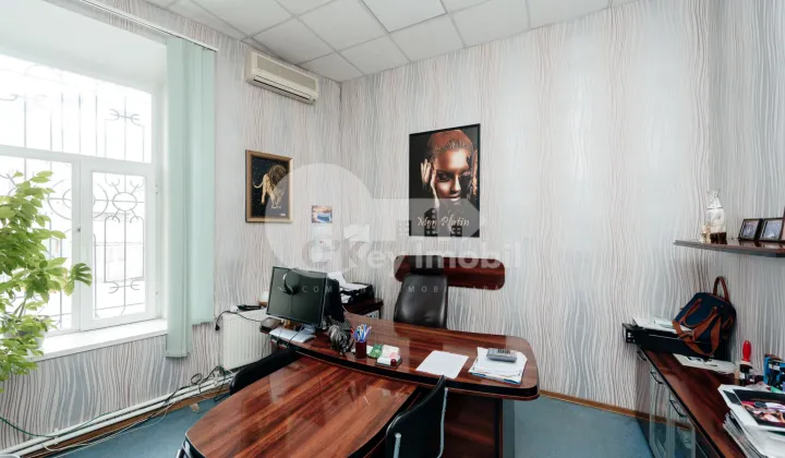 Oficiu, Centru, COLUMNA