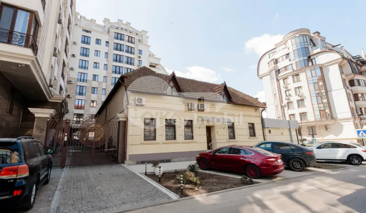 Spațiu comercial, Centru, ALESSANDRO BERNARDAZZI