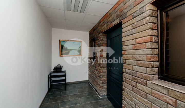 Комм. помещение, Центр, МИРЧА ЭЛИАДЕ