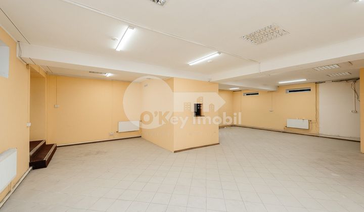 Spațiu comercial, Buiucani, CALEA MOȘILOR