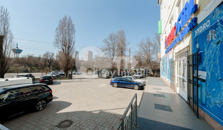 Spațiu comercial, Buiucani, CALEA MOȘILOR