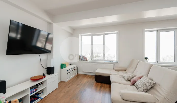 Apartament, Buiucani, GHIOCEILOR