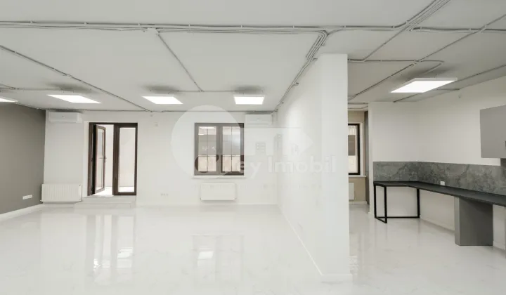 Oficiu, Centru, ALEXANDRU CEL BUN