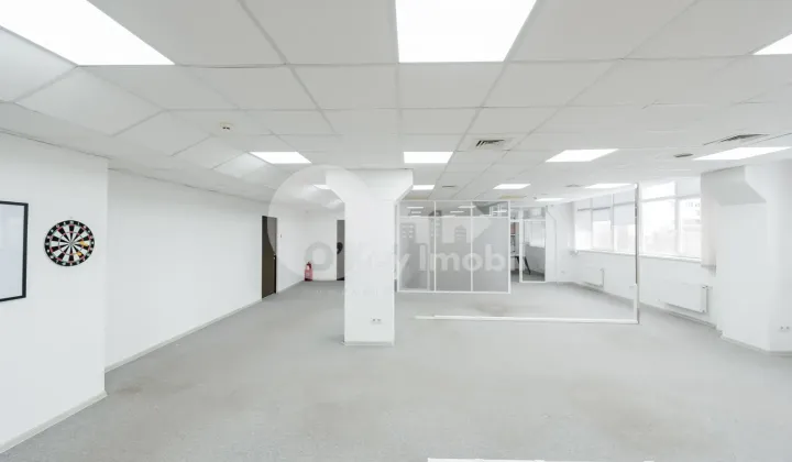 Офис, Буюканы, КАЛЯ ЕШИЛОР