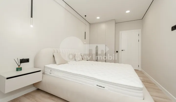 Apartament, Buiucani, VASILE LUPU