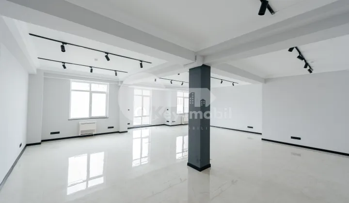 Oficiu, Centru, MIHAI EMINESCU