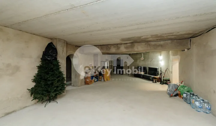 Комм. помещение, Буюканы, ИОН ЛУКА КАРАДЖАЛЕ