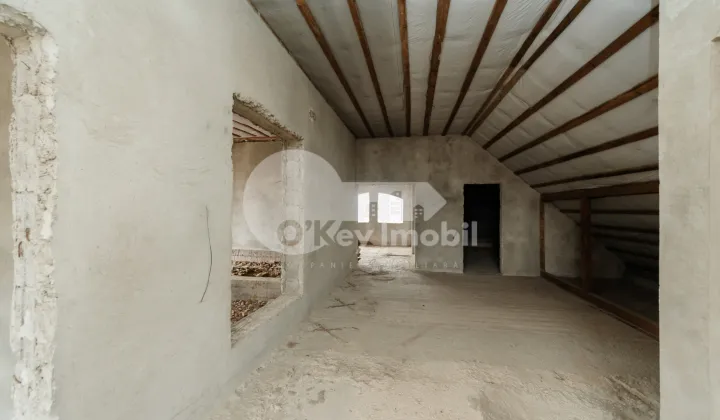 Комм. помещение, Буюканы, ИОН ЛУКА КАРАДЖАЛЕ