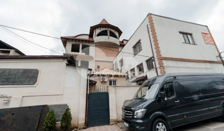 Spațiu comercial, Buiucani, ION LUCA CARAGIALE