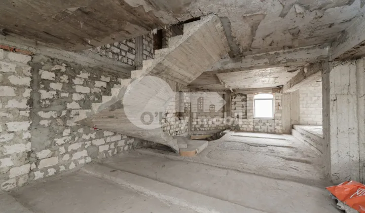 Комм. помещение, Центр, МИХАЙ ЕМИНЕСКУ