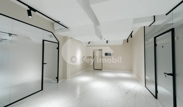 Oficiu, Centru, MIHAI EMINESCU