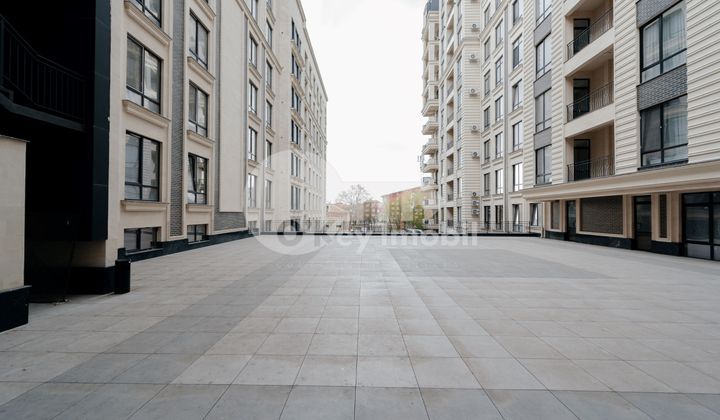 Офис, Центр, МИХАЙ ЕМИНЕСКУ