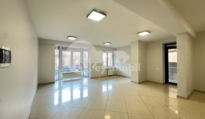 Spațiu comercial, Centru, VLAICU PÂRCĂLAB